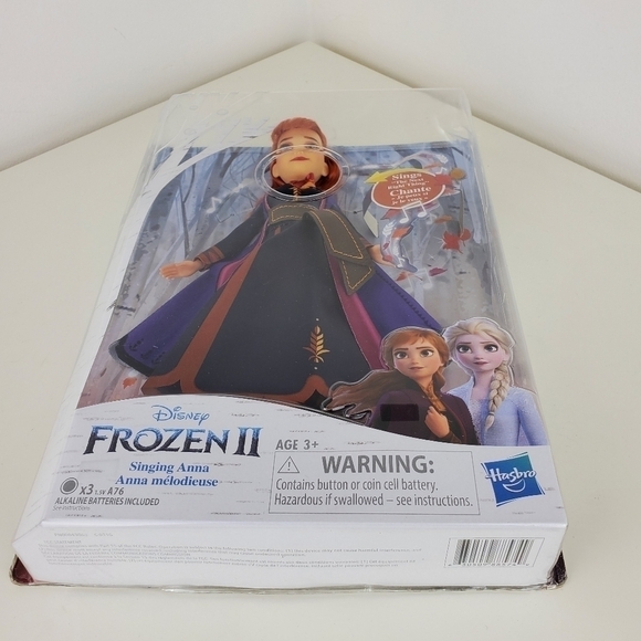 FROZEN 2 singing Anna Fashion Doll NEW never used - Picture 12 of 12